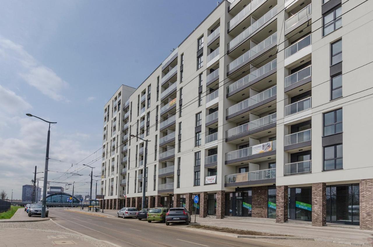 Aparthouse Fabryczna وودج المظهر الخارجي الصورة