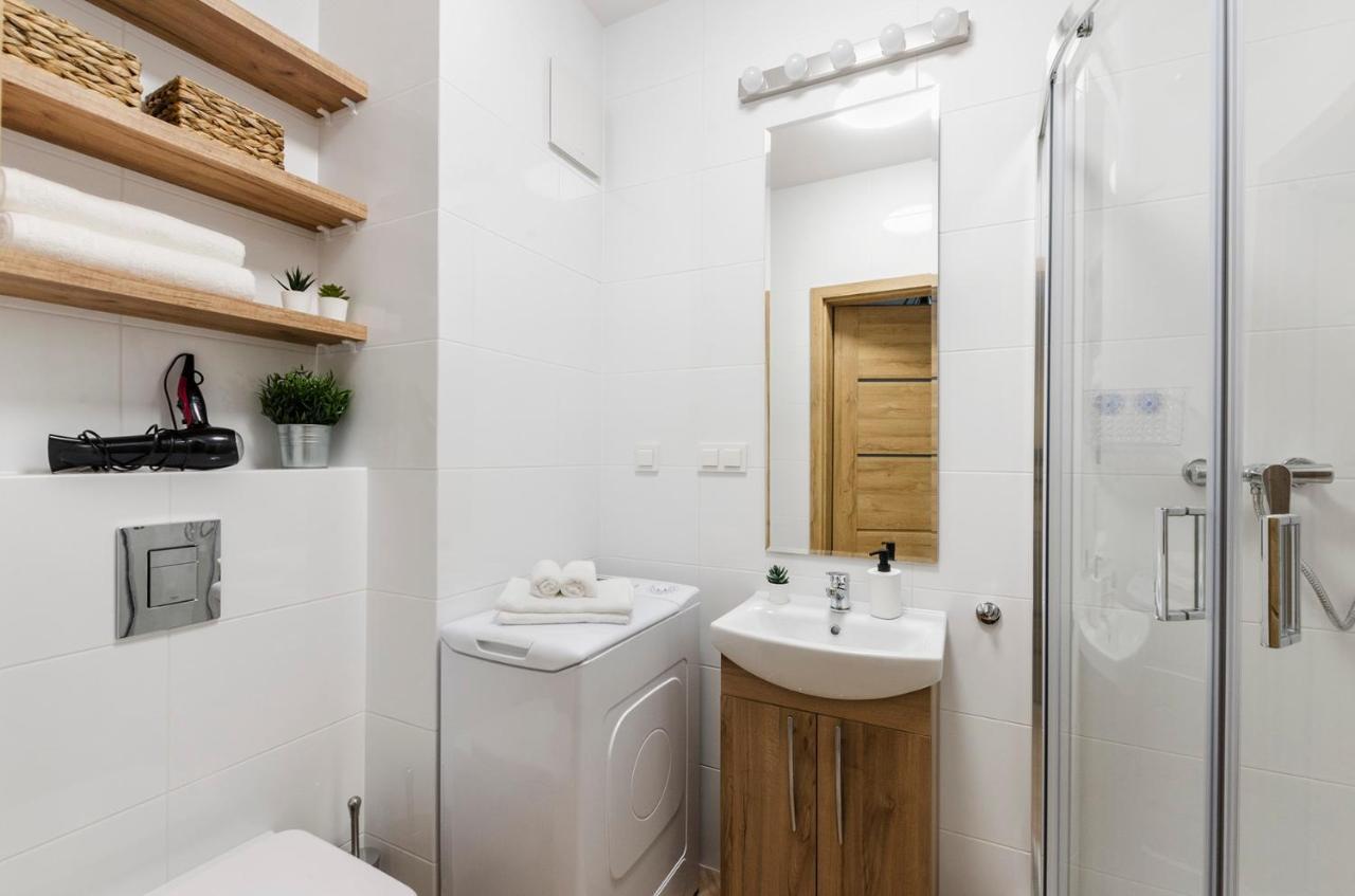 Aparthouse Fabryczna وودج المظهر الخارجي الصورة